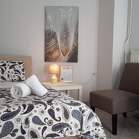 Palette Apartment Champagne - Athens Center, 6 Bd, 3 Bath מראה חיצוני תמונה