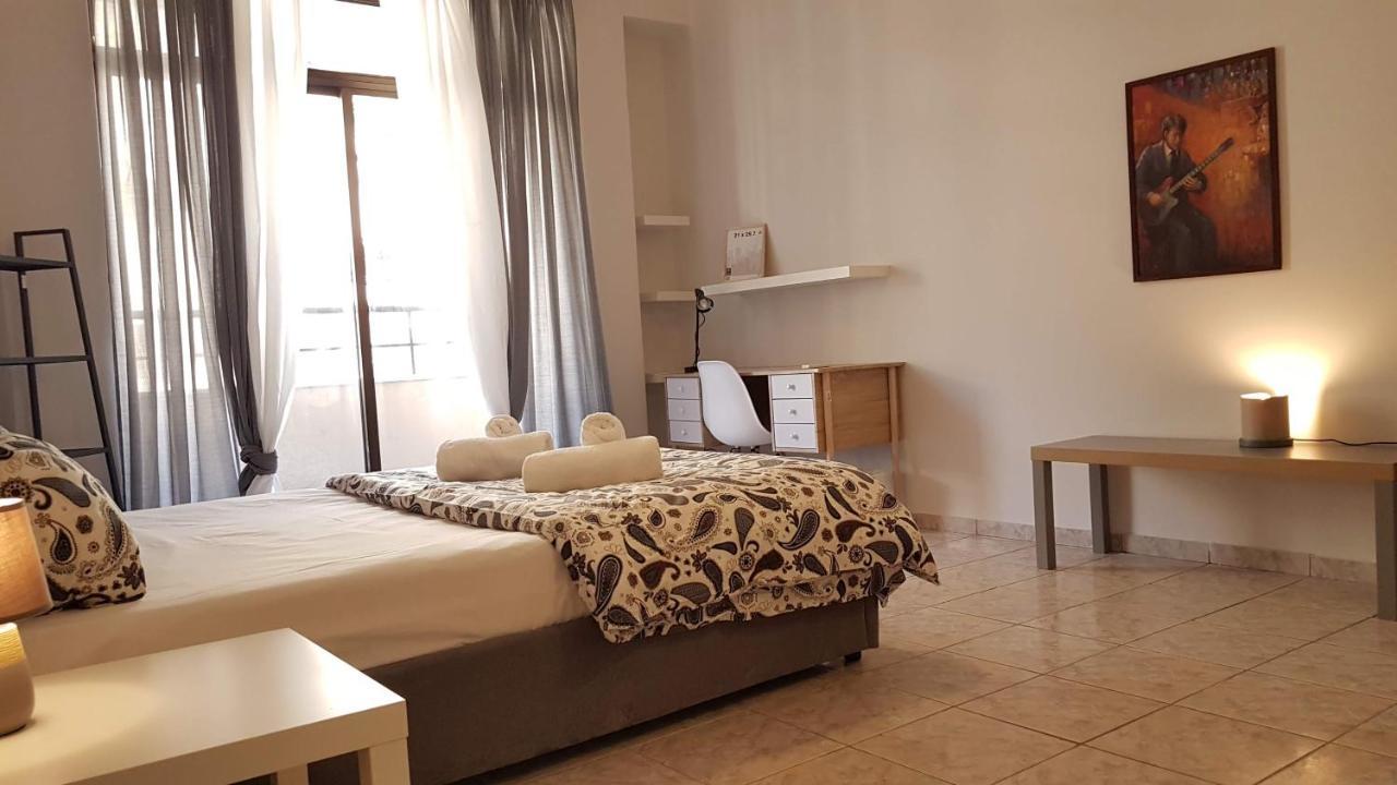 Palette Apartment Champagne - Athens Center, 6 Bd, 3 Bath מראה חיצוני תמונה