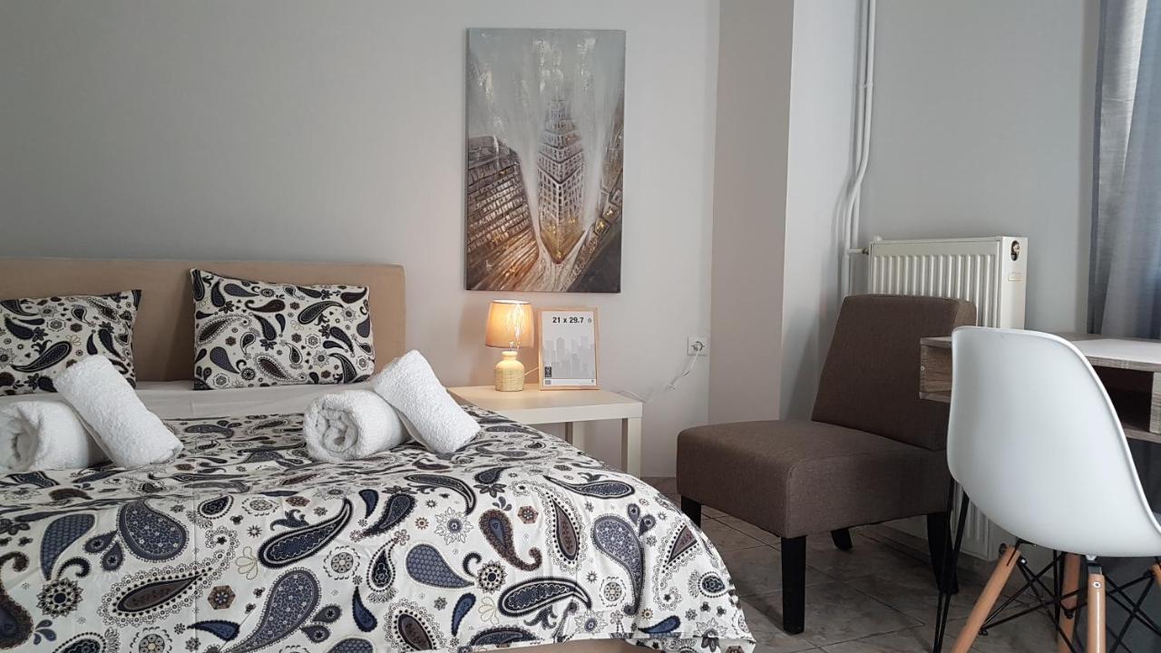Palette Apartment Champagne - Athens Center, 6 Bd, 3 Bath מראה חיצוני תמונה
