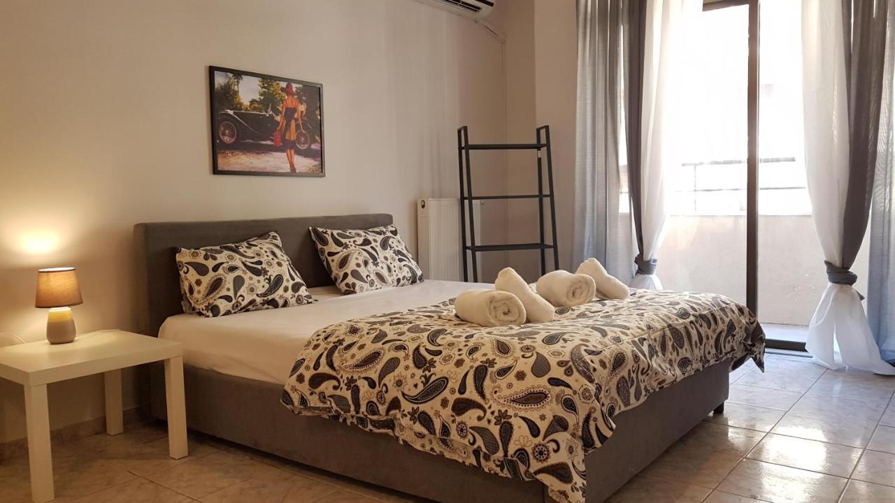 Palette Apartment Champagne - Athens Center, 6 Bd, 3 Bath מראה חיצוני תמונה