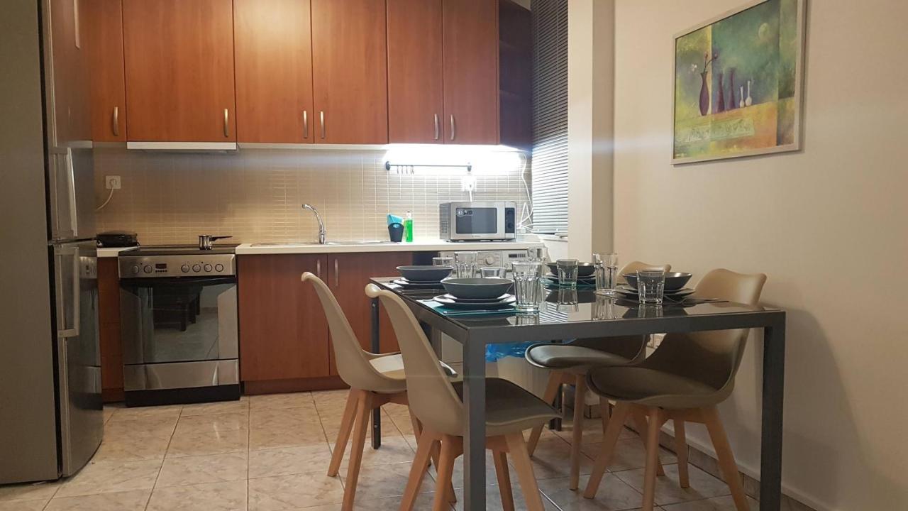 Palette Apartment Champagne - Athens Center, 6 Bd, 3 Bath מראה חיצוני תמונה