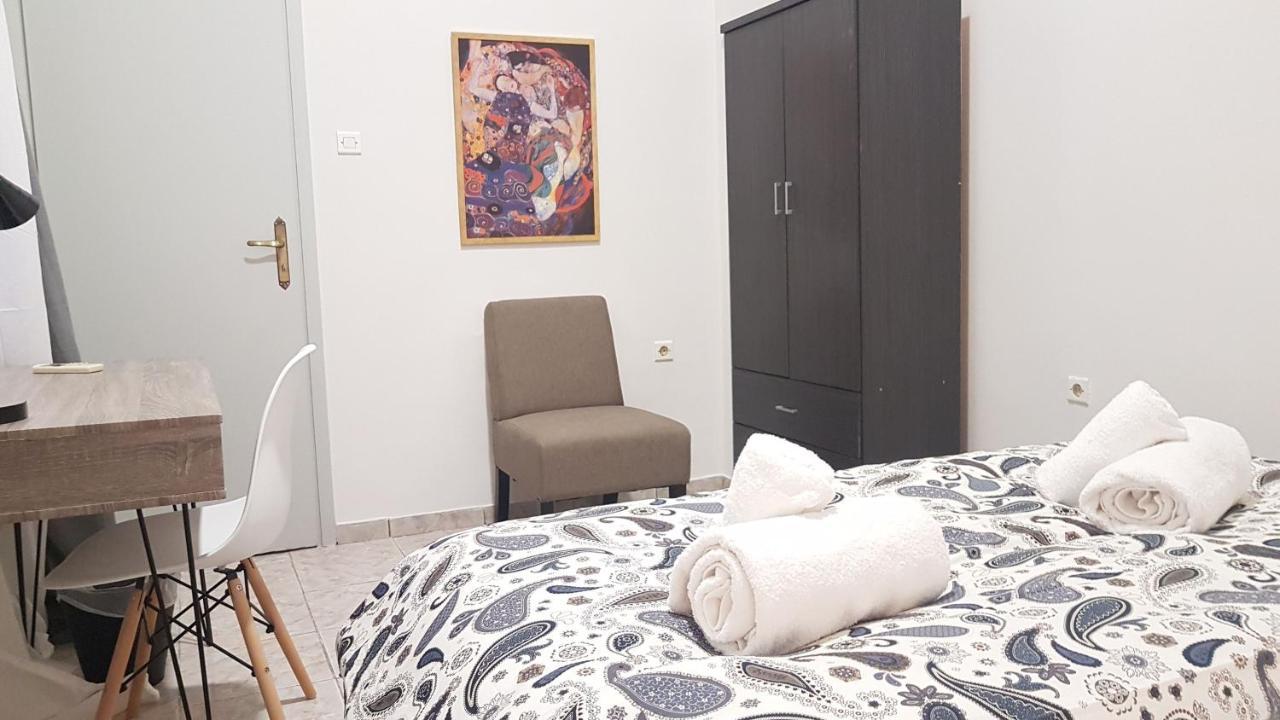 Palette Apartment Champagne - Athens Center, 6 Bd, 3 Bath מראה חיצוני תמונה