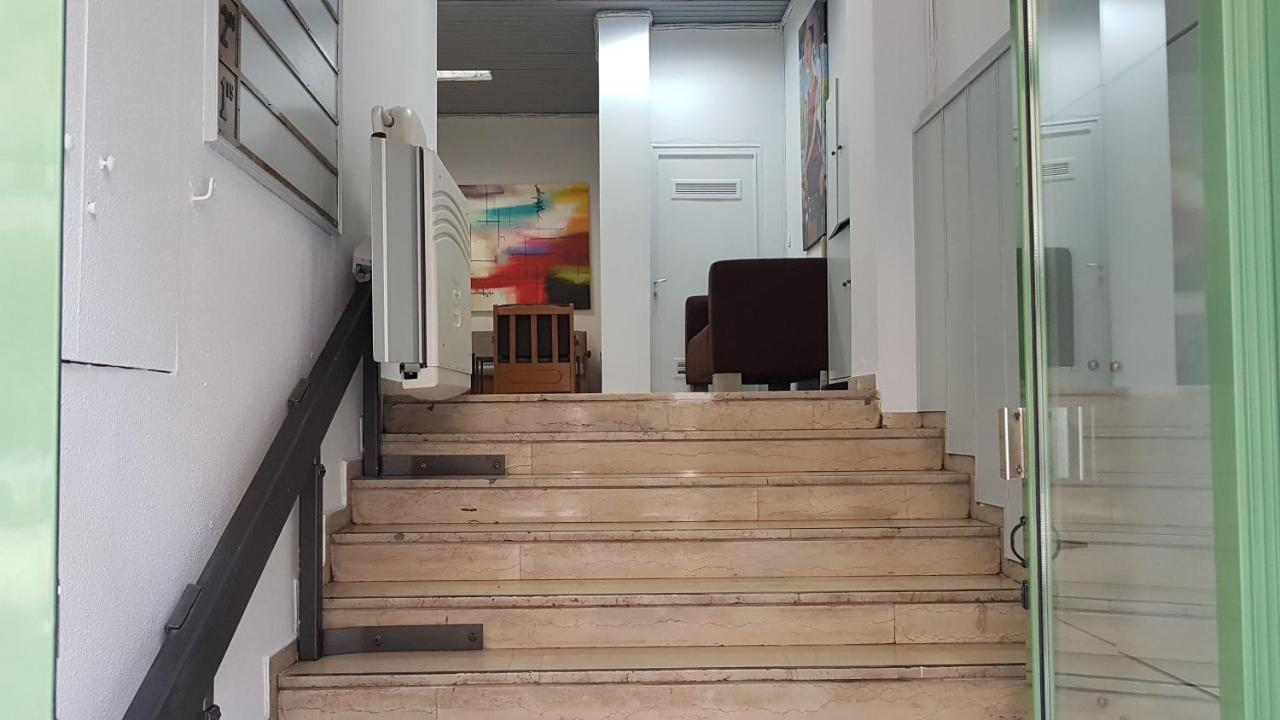 Palette Apartment Champagne - Athens Center, 6 Bd, 3 Bath מראה חיצוני תמונה